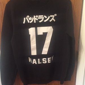 Black Halsey crew neck sweater
